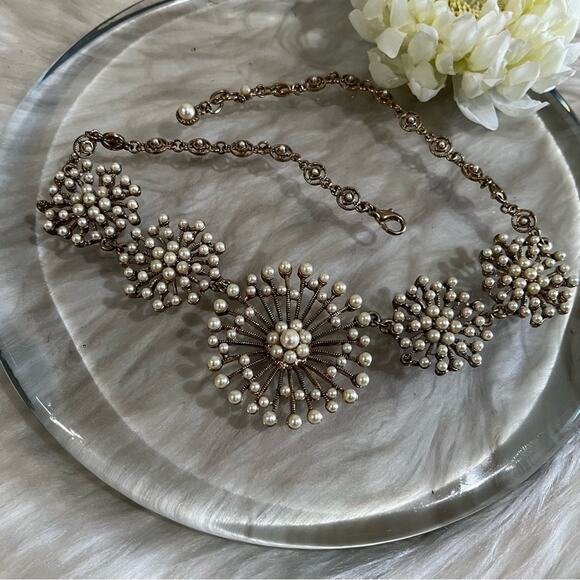 NEW Saks Fifth Avenue Pearl Spiral Sunburst Filigree Art Deco Statement Necklace - Picture 7 of 16